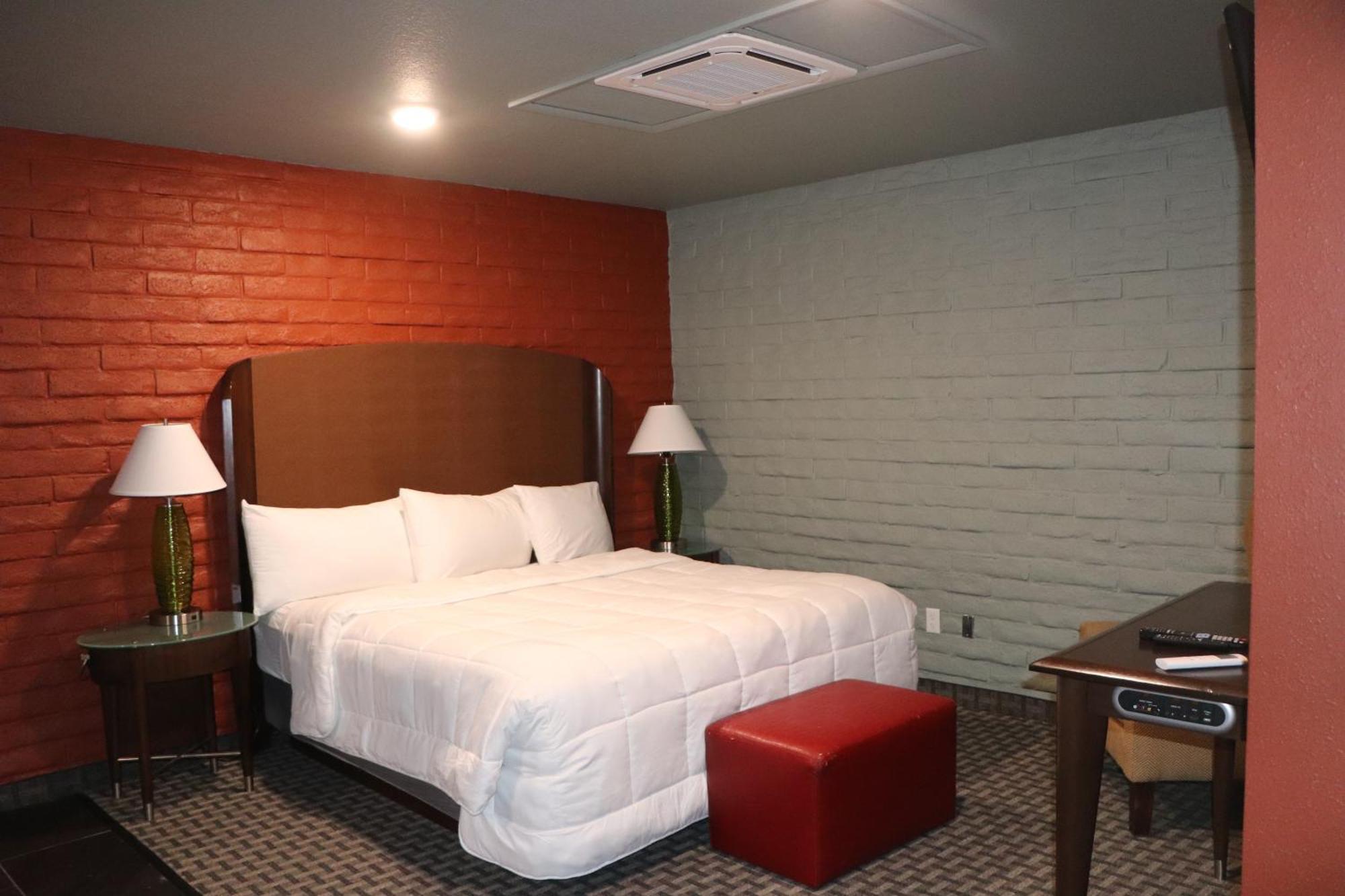 Historic Cow Palace Inn Lamar Dış mekan fotoğraf